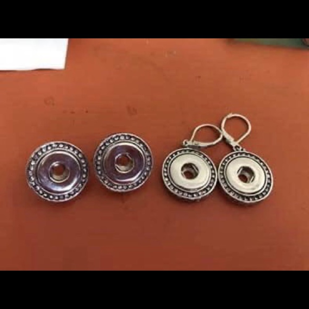 Ginger snap earrings